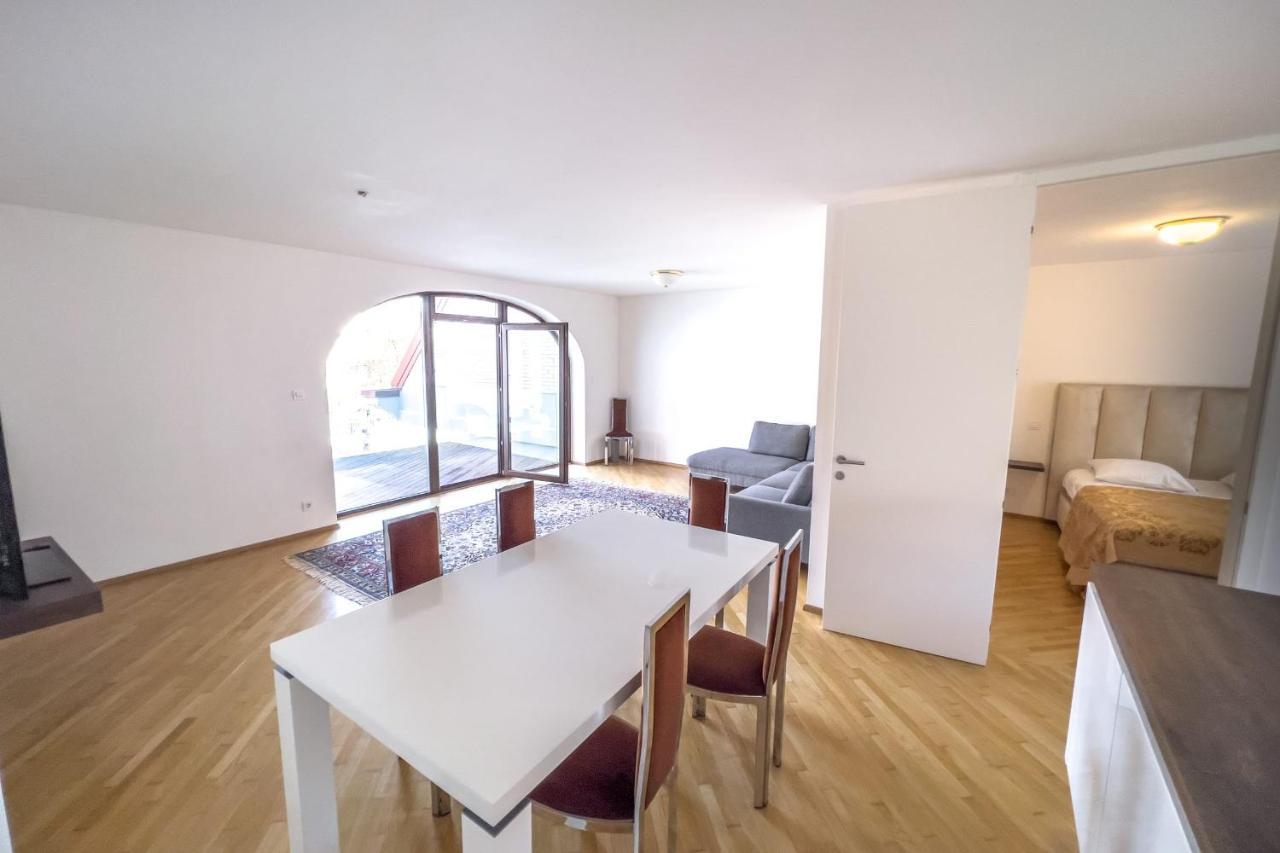 Riverside Ljubljanica With Private Parking Apartment Любляна Екстериор снимка
